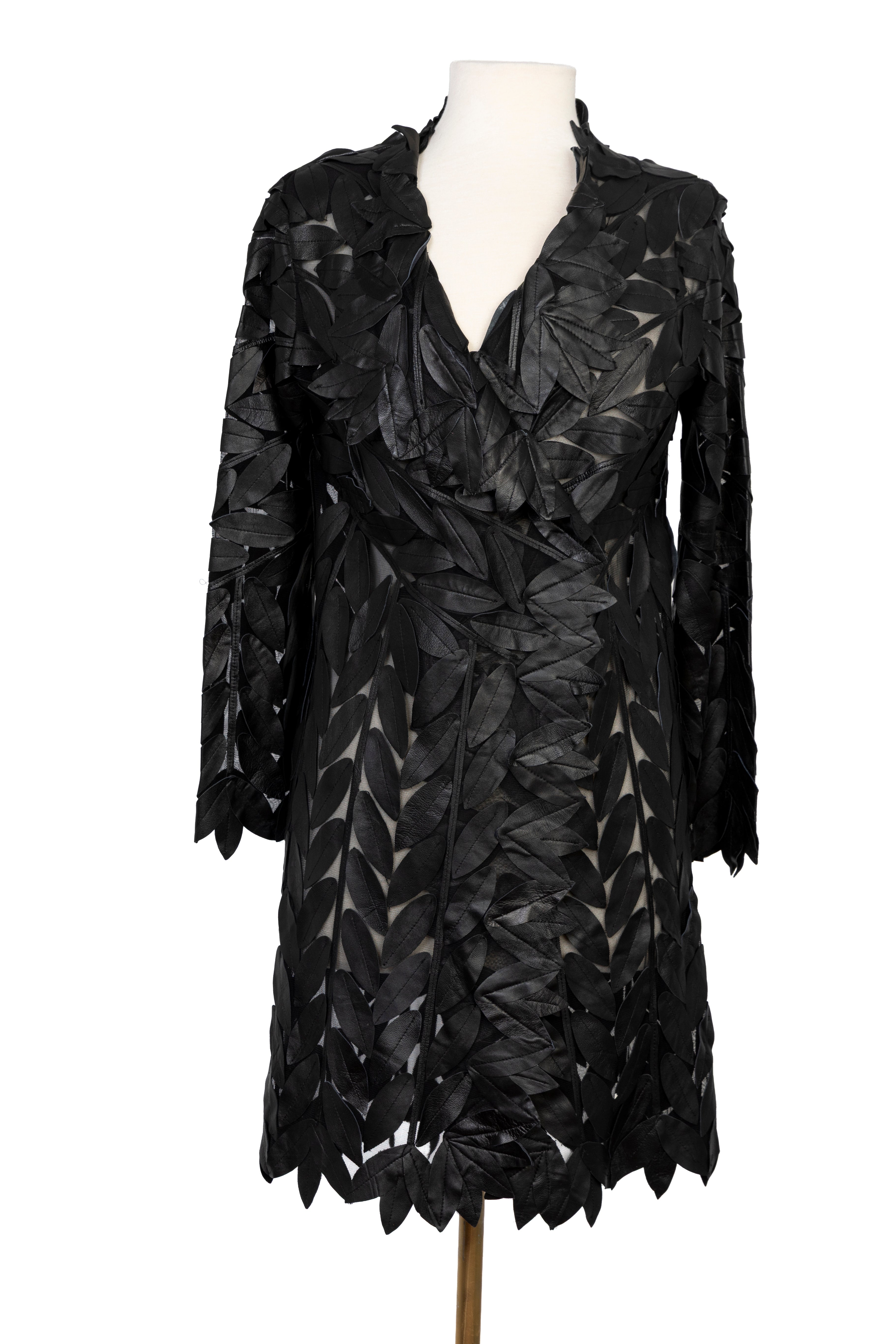 LEAF COAT W/OVERLAP